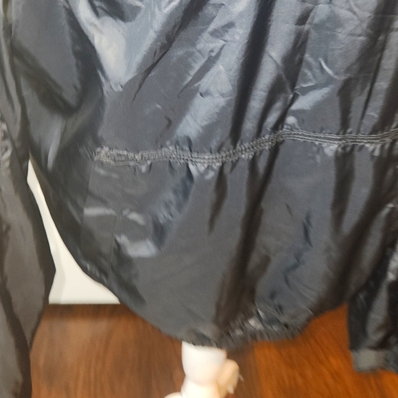 CONVERSE MENS BLACK PULLOVER HALF ZIPPER SIZE LARGE - Picture 6 of 13